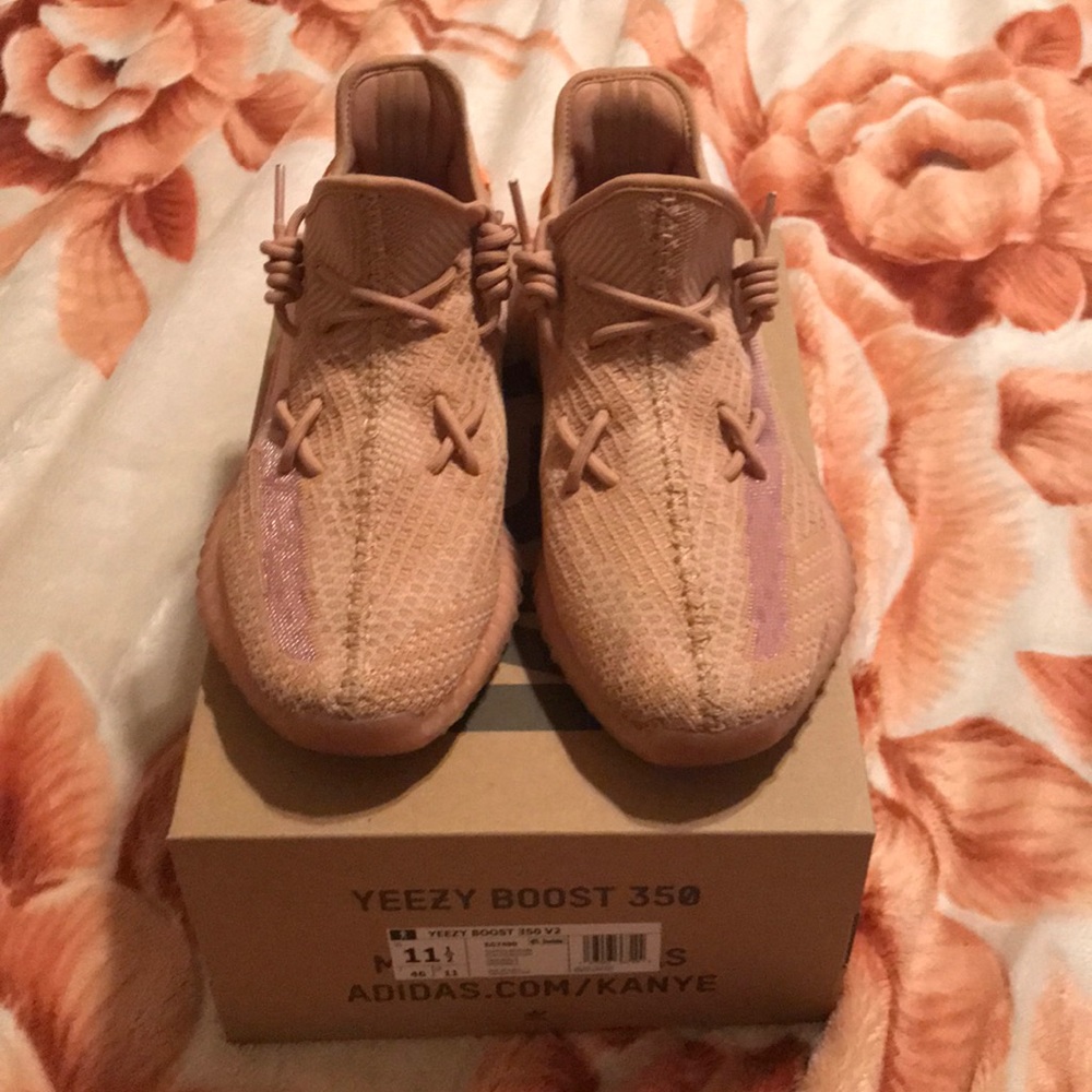 Yezzy boost 350 v2 clay